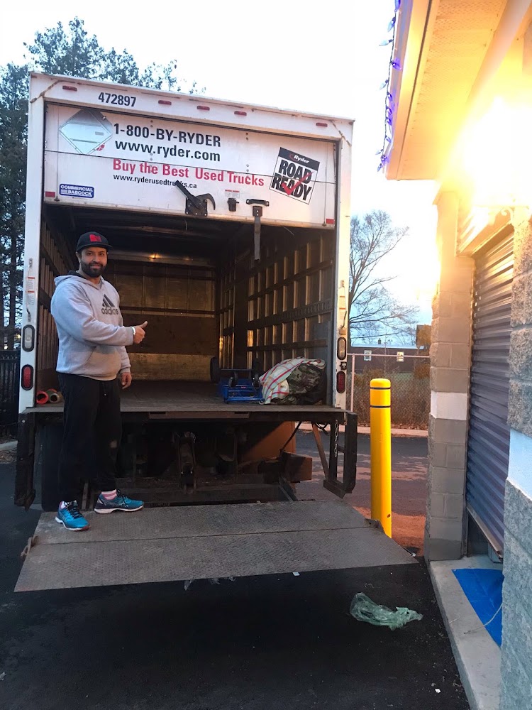 QYK Movers - No 1 Moving & Junk Removal company in Toronto, Residential & Office Moving. Local & Long Distance Moving